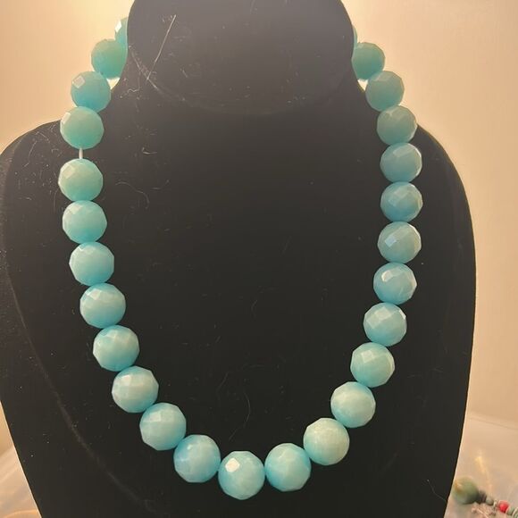 VINTAGE MODERNISTIC BLUEAMAZONITE BEAD BEADED STERLING SILVER TOGGLE NECKLACE